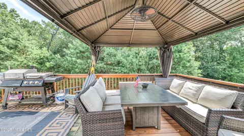 8 Springgate Ct, Little Egg Harbor, NJ 08087 photo 11