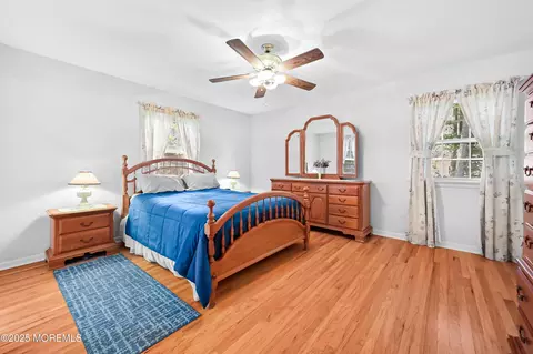 Bedroom - 11 Deer Path, Holmdel, NJ 07733 photo 7 of 8