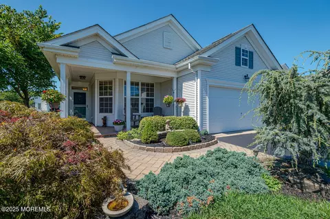 50 Stamford Dr #08527, Jackson, NJ 08527