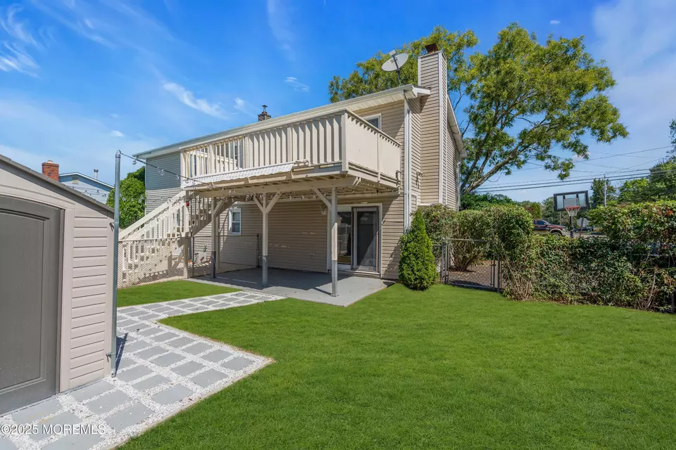 Exterior - 19 Spruce St, Beachwood, NJ 08722 photo 4 of 22