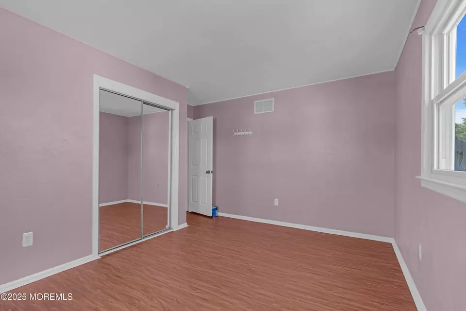Bedroom - 19 Spruce St, Beachwood, NJ 08722 photo 4 of 9