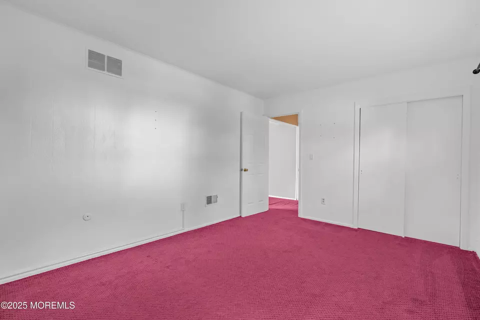 Bedroom - 19 Spruce St, Beachwood, NJ 08722 photo 8 of 9