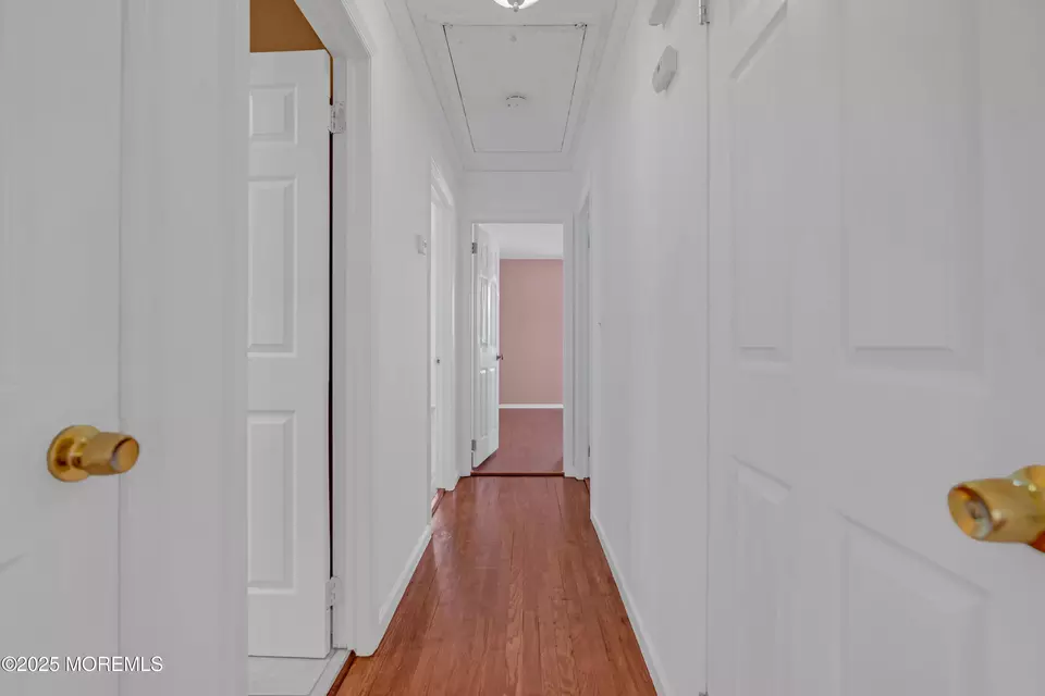 Entry Way - 19 Spruce St, Beachwood, NJ 08722 photo 2 of 3