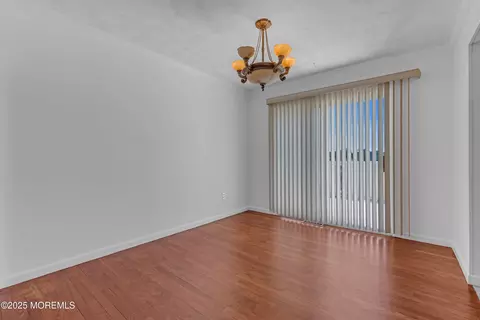 Dining - 19 Spruce St, Beachwood, NJ 08722 photo 1 of 1