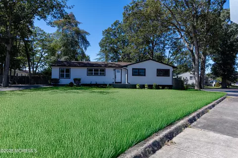 804 Neville St, Toms River, NJ 08753