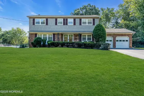 232 Bar Harbor Rd, Freehold, NJ 07728