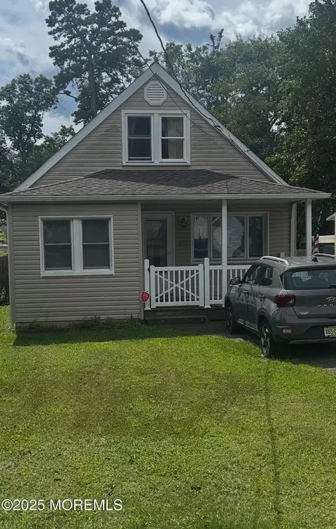 116 Anthony Ave, Toms River, NJ 08753