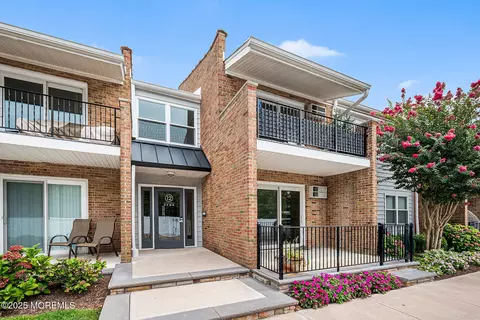 320 Maryland Ave #12G, Point Pleasant Beach, NJ 08742