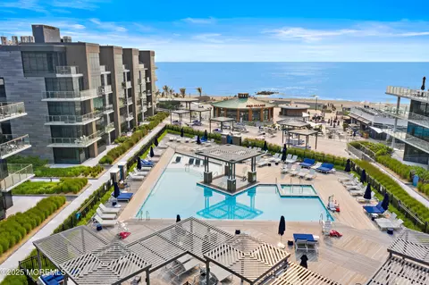 15 Morris Ave #206, Long Branch, NJ 07740