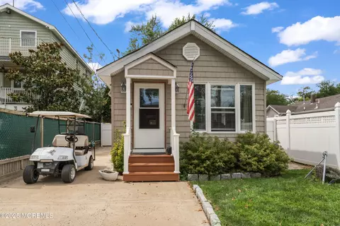 5 Riverview Ave, Long Branch, NJ 07740