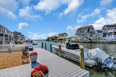 316 Ormond Dr, Lavallette, NJ 08735 photo 4
