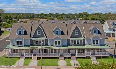 801 Main St #A4, Avon By The Sea, NJ 07717