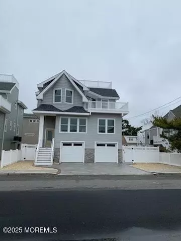 1601 E 16th St #B, Long Beach Township, NJ 08008
