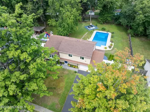 418 Union Hill Rd, Morganville, NJ 07751