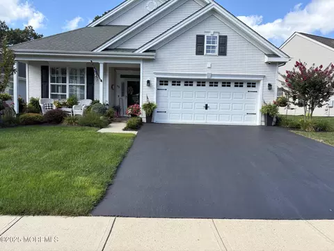 17 Links Ln, Little Egg Harbor, NJ 08087