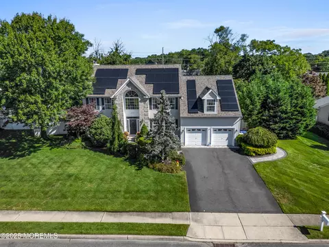 222 Antoinette Ct, Brick, NJ 08723