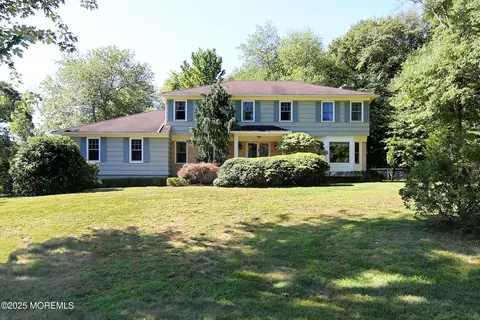 32 Okros Rd, Tinton Falls, NJ 07724