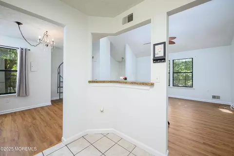 Entry Way - 101 Goldthread Ct, Jackson, NJ 08527 photo 1 of 1
