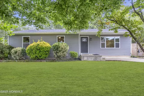 2100 1st Ave, Toms River, NJ 08757