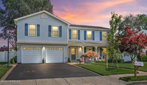 67 Appletree Rd, Howell, NJ 07731