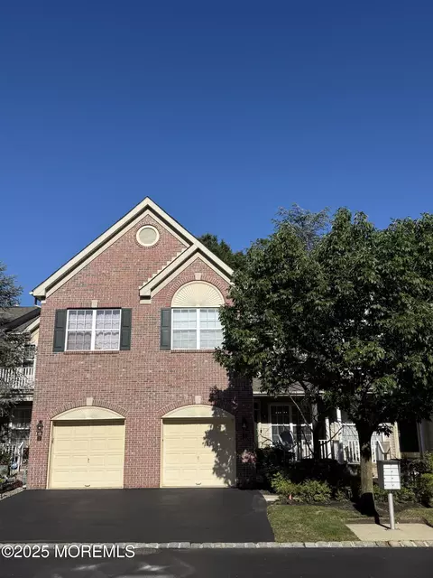 4 Pine Tree Ter, Holmdel, NJ 07733