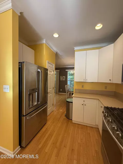 Kitchen - 4 Pine Tree Ter, Holmdel, NJ 07733 photo 4 of 4