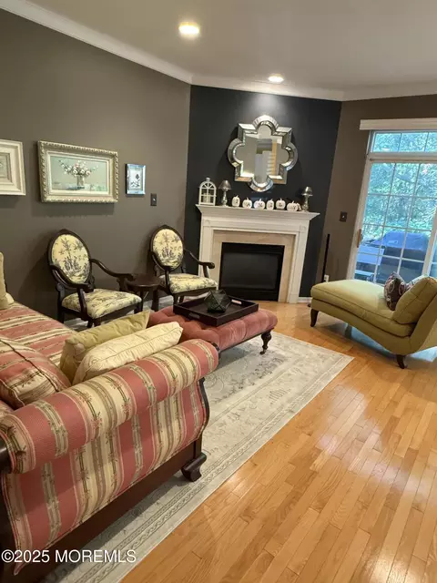 Living - 4 Pine Tree Ter, Holmdel, NJ 07733 photo 2 of 3