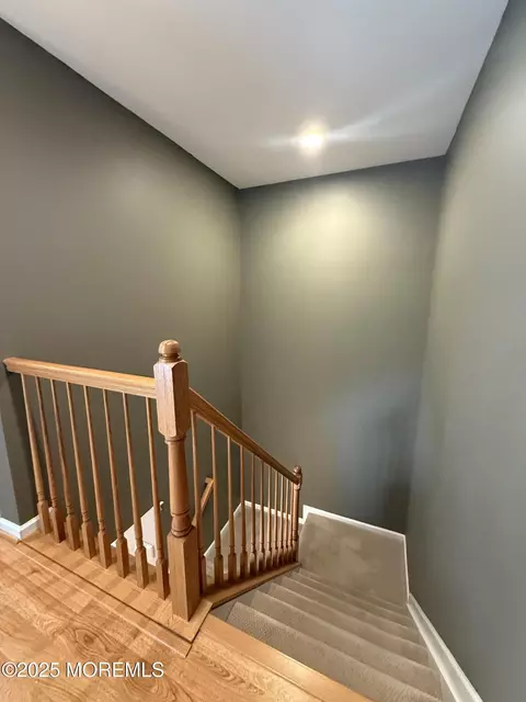 Entry Way - 4 Pine Tree Ter, Holmdel, NJ 07733 photo 4 of 6