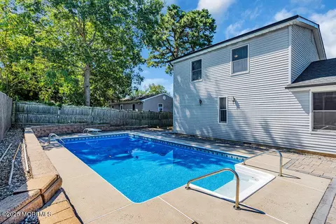 Exterior - 2144 Hollywood Dr, Forked River, NJ 08731 photo 5 of 9