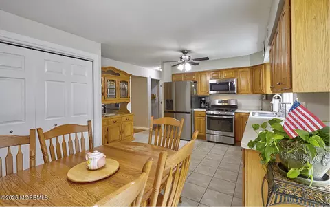 402 Frank Applegate Rd, Jackson, NJ 08527 photo 5