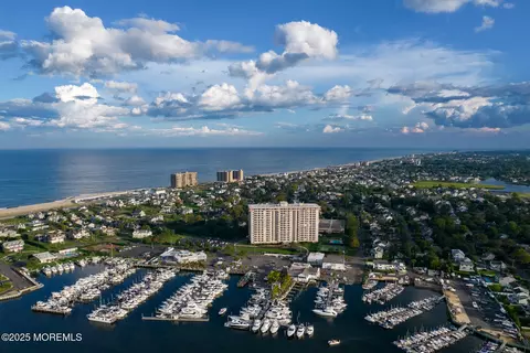 1 Channel Dr #709, Monmouth Beach, NJ 07750