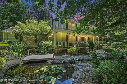 683 Anderson Rd, Jackson, NJ 08527