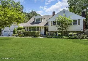 411 Butterfly Rd, Jackson, NJ 08527