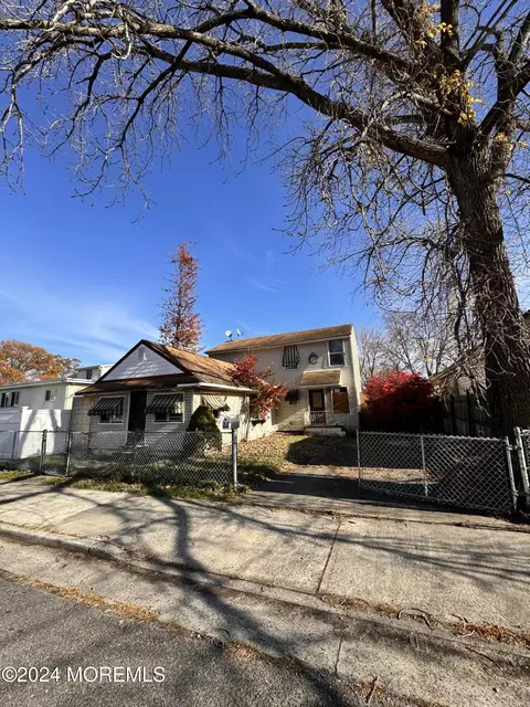 44 Ramsey Ave, Keansburg, NJ 07734