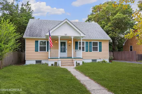 42 Arbutus Ave, Brick, NJ 08723