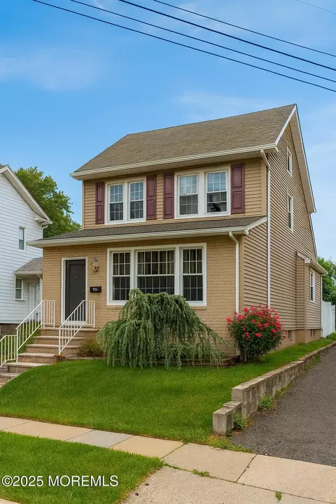 925 Summit St, Linden, NJ 07036