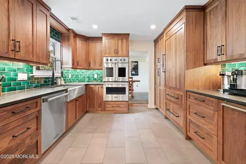 832 Constitution Dr, Brick, NJ 08724 photo 8