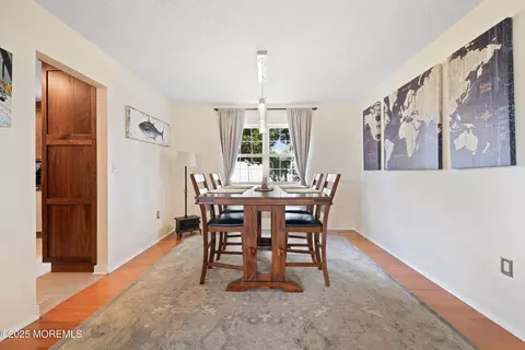 832 Constitution Dr, Brick, NJ 08724 photo 5