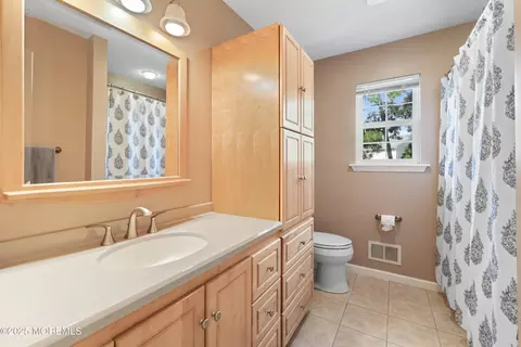832 Constitution Dr, Brick, NJ 08724 photo 19