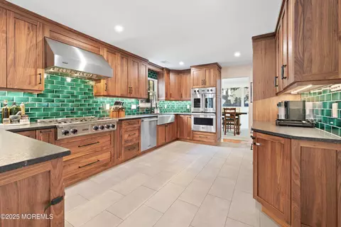 832 Constitution Dr, Brick, NJ 08724 photo 7