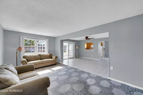 Living - 1 Reef Pl, Brick, NJ 08723 photo 1 of 3