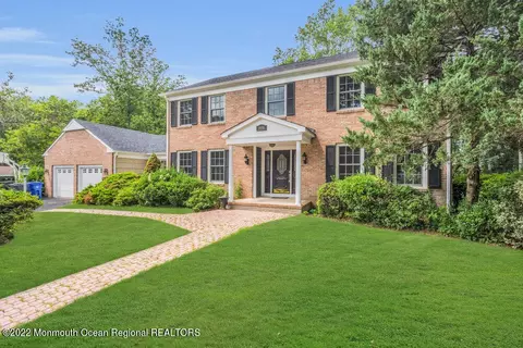 1855 Branch Brook Ct, Toms River, NJ 08755