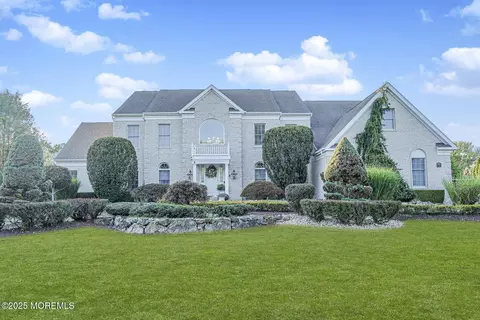 1 Keenlan Way, Freehold, NJ 07728