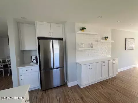 11 Northumberland Dr, Toms River, NJ 08757
