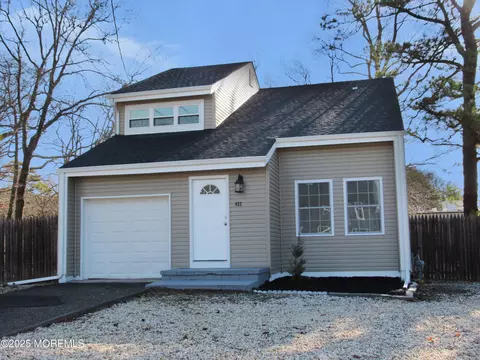 411 Vannote Pl, Brick, NJ 08723