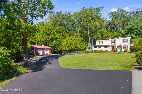 106 Holmes Mill Rd, Cream Ridge, NJ 08514