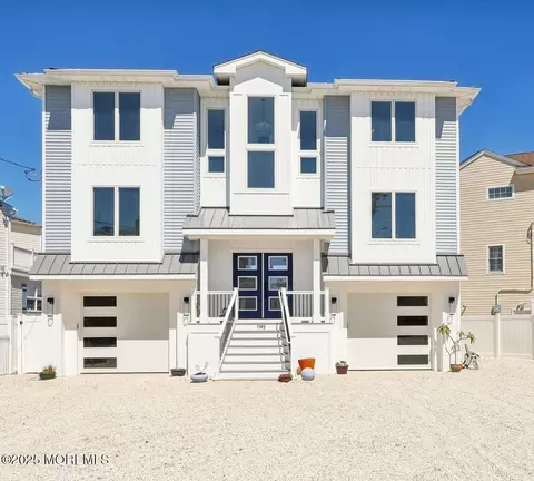 1195 Walter Blvd, Beach Haven West, NJ 08050