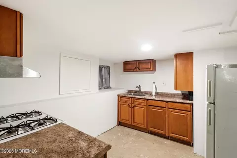 205 Ashland Rd, Middlesex, NJ 08846 photo 28
