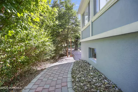 205 Ashland Rd, Middlesex, NJ 08846 photo 35
