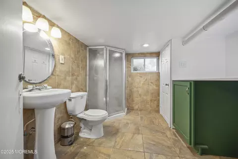205 Ashland Rd, Middlesex, NJ 08846 photo 27